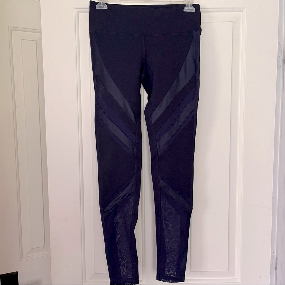 ALO Yoga Black Leggings
